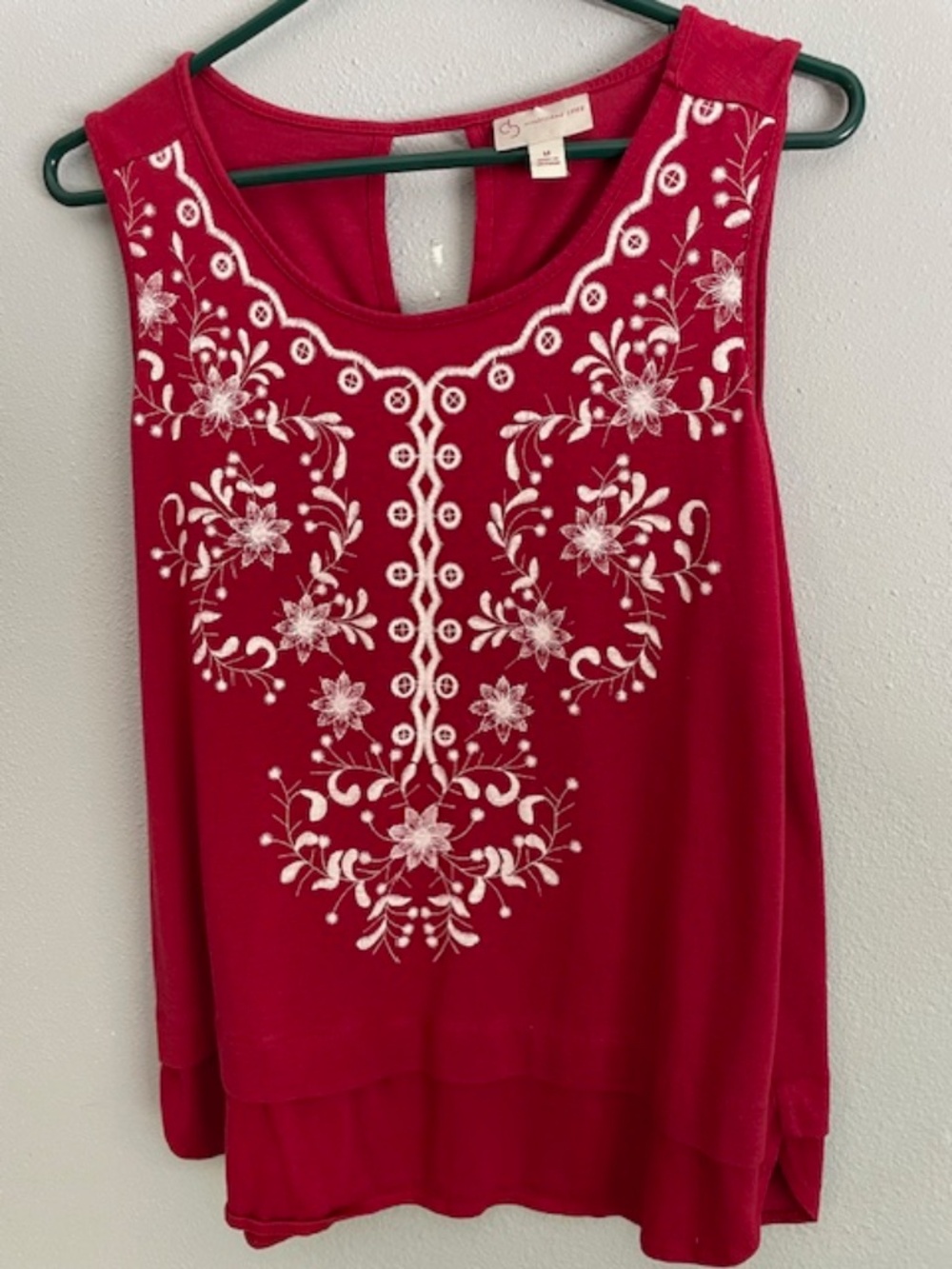 Staccato Medium Embroidered Sleeveless Boho Tank Top High-Low Keyhole Back